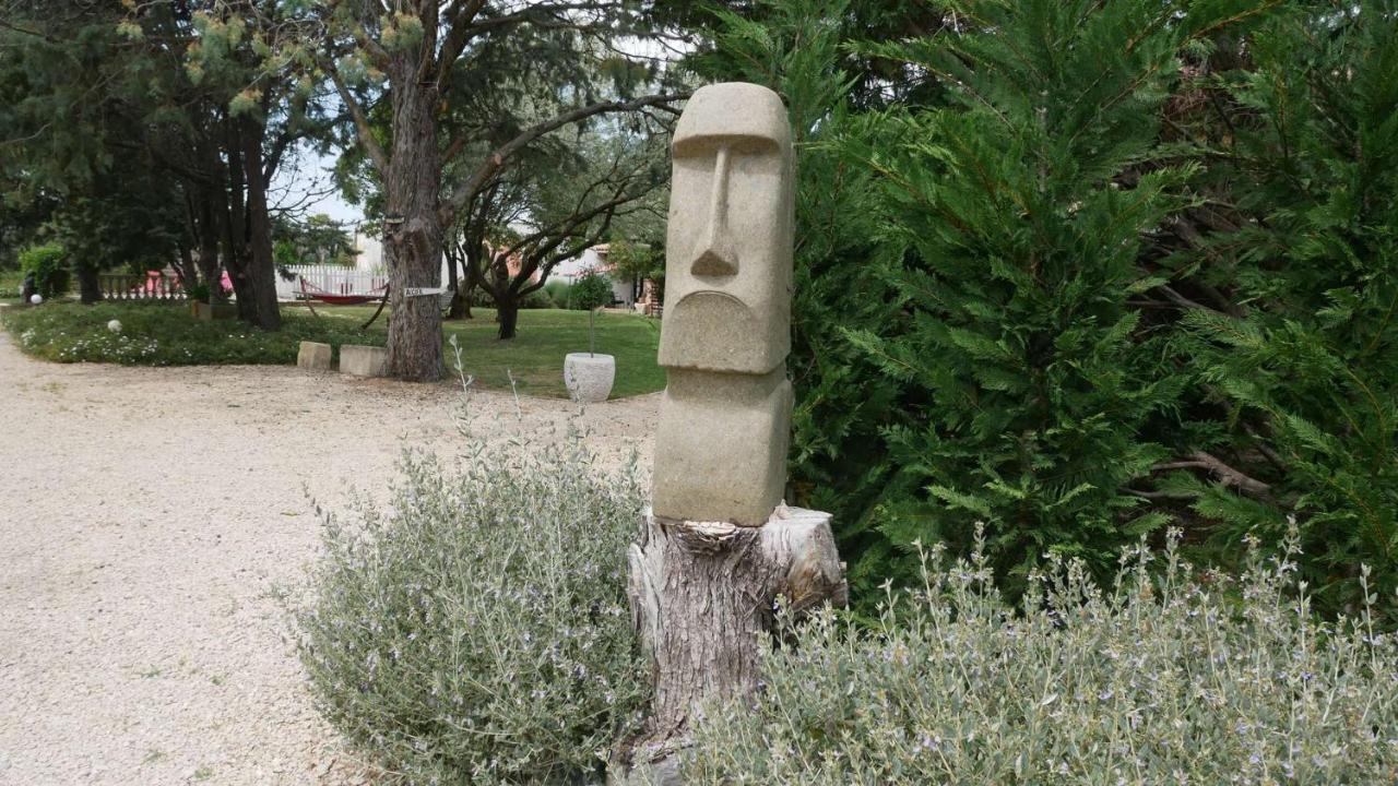 Mas Maurane-Roulotte Avec Spa Prive Aux Portes D'Arles Tarascon Dış mekan fotoğraf